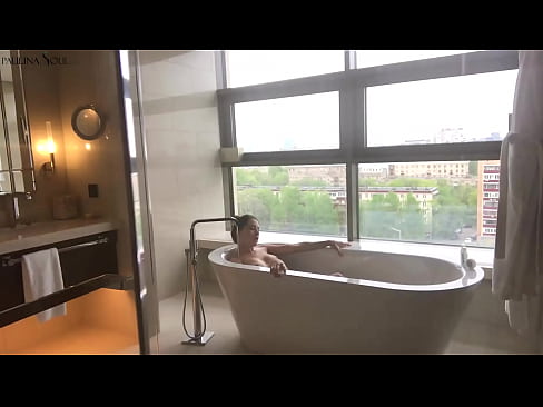 ❤️ Kæmpe babe ondt i sin fisse på badeværelset ❤️ Super sex at da.basseyn-vsem.ru ️❤