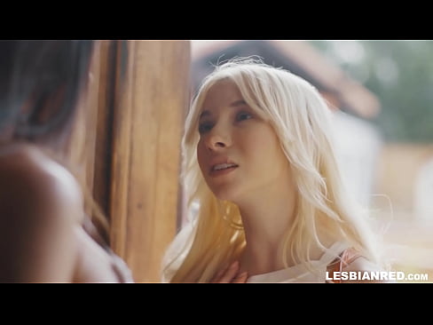 ❤️ Pige kommer hjem et par måneder senere og ender med at spise sin stedmors fisse ❤️ Super sex at da.basseyn-vsem.ru ️❤
